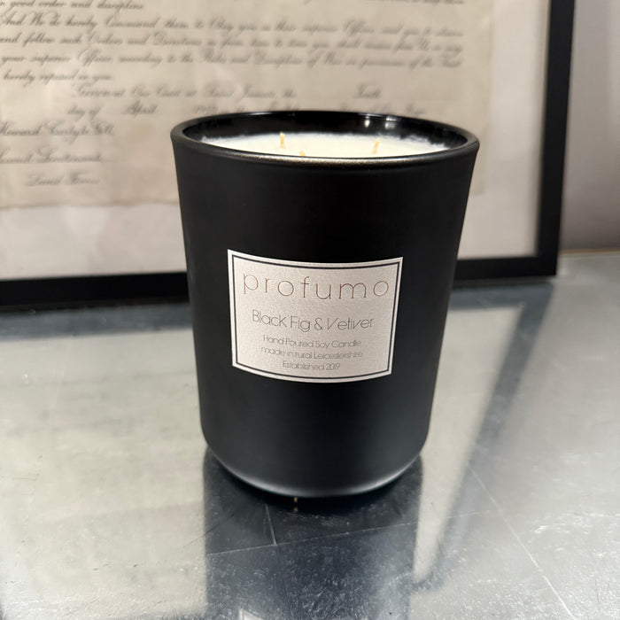 The Mother of Candles: BLACK FIG & VETIVER