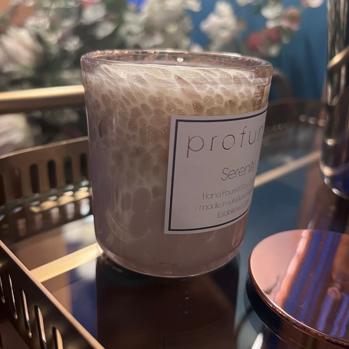 VOGUE: SERENITY SCENTED SOY WAX CANDLE